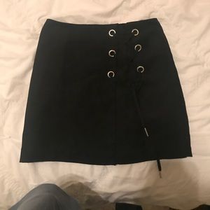 H&M black skirt